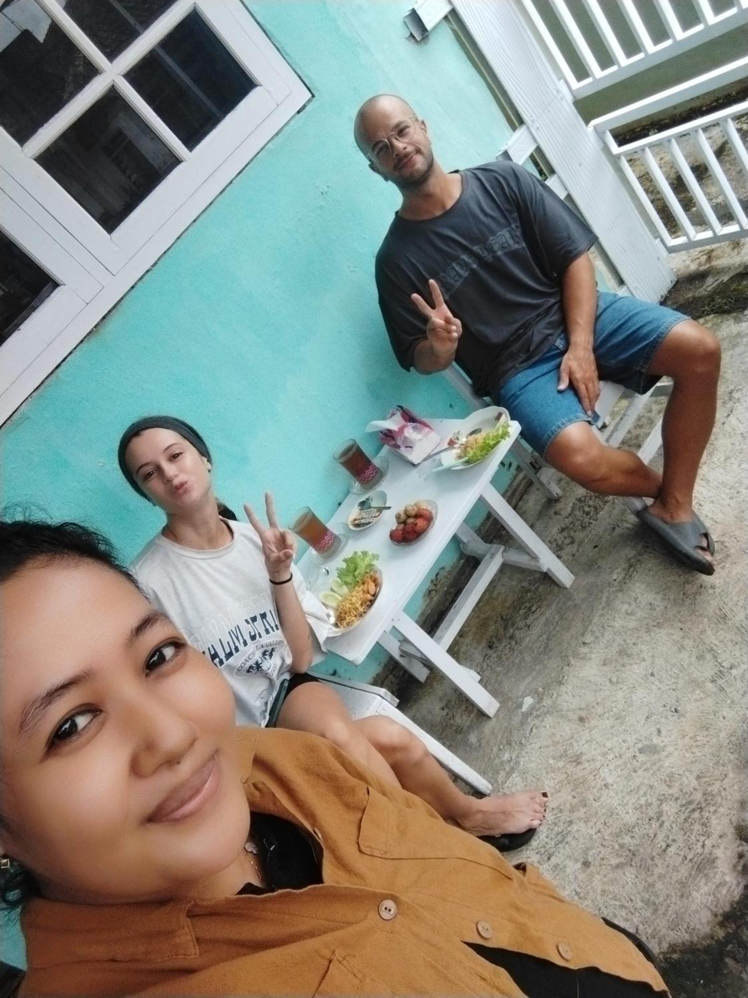 Nio Homestay And Tour Licin ภายนอก รูปภาพ